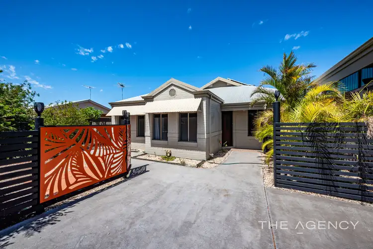 12 Gliddon Avenue, Kalbarri WA 6536