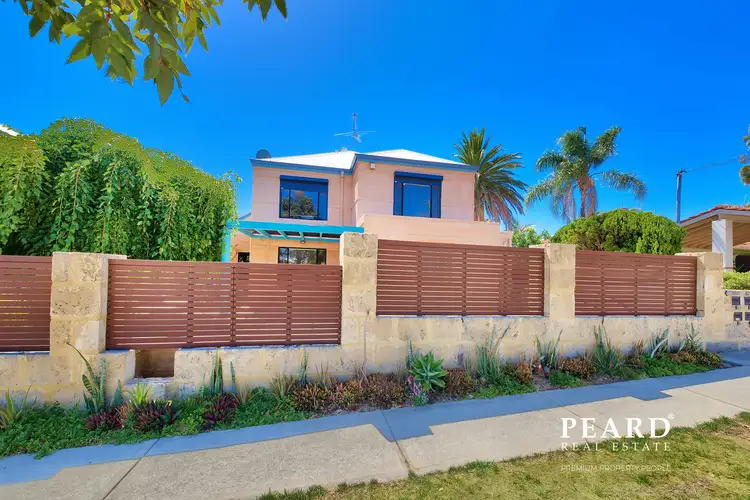 1/104 Deanmore Road, Scarborough WA 6019