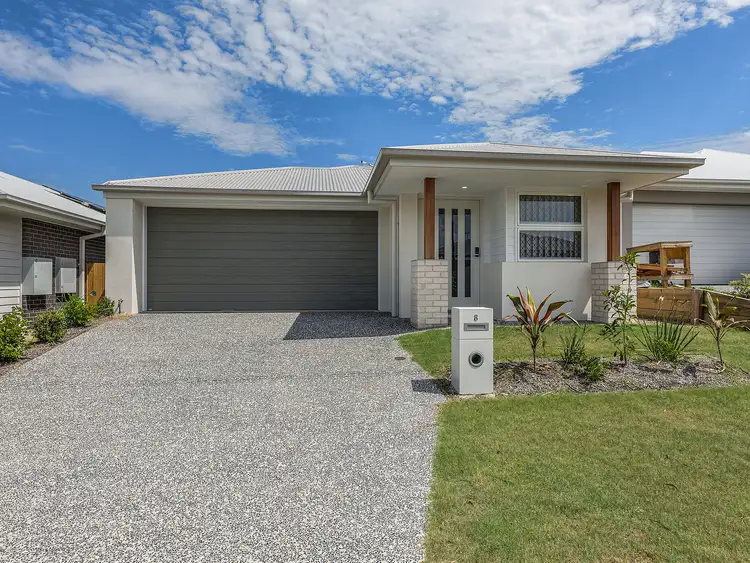 8 Palmview Street, Ripley QLD 4306