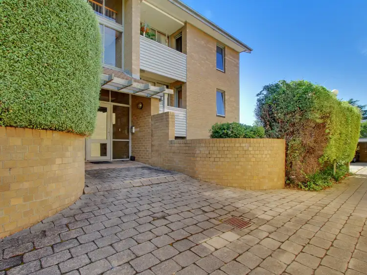 33/11 Howitt Street, Kingston ACT 2604