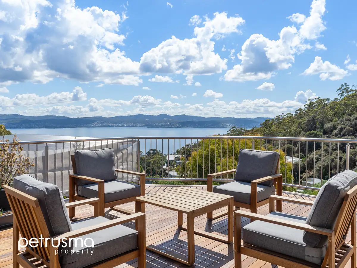 Main view of Homely townhouse listing, 2/31 Gardenia Grove, Sandy Bay TAS 7005