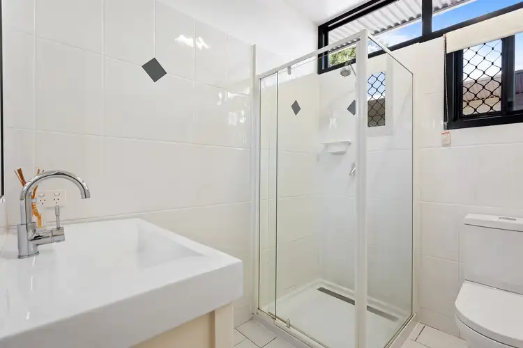 Sixth view of Homely house listing, 10 Melric Court, Geham QLD 4352