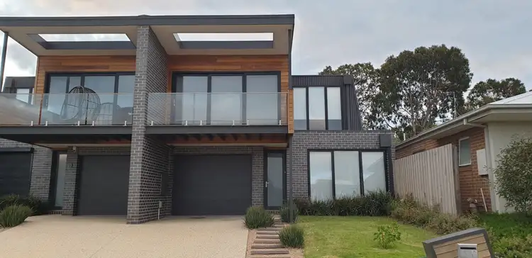 5A Cranberry Way, Torquay VIC 3228