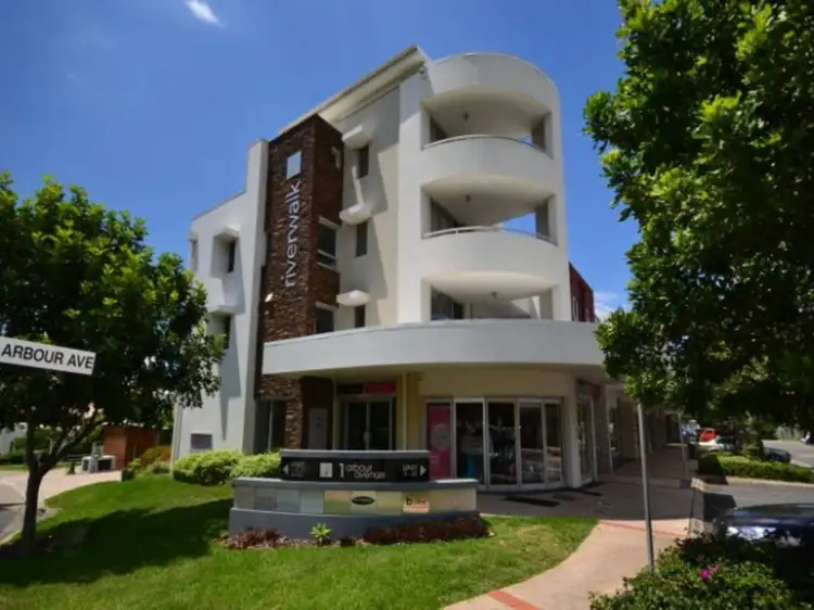 4/1 Arbour Avenue, Robina QLD 4226