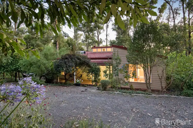 Second view of Homely house listing, 3 Bilocla Avenue, Cockatoo VIC 3781