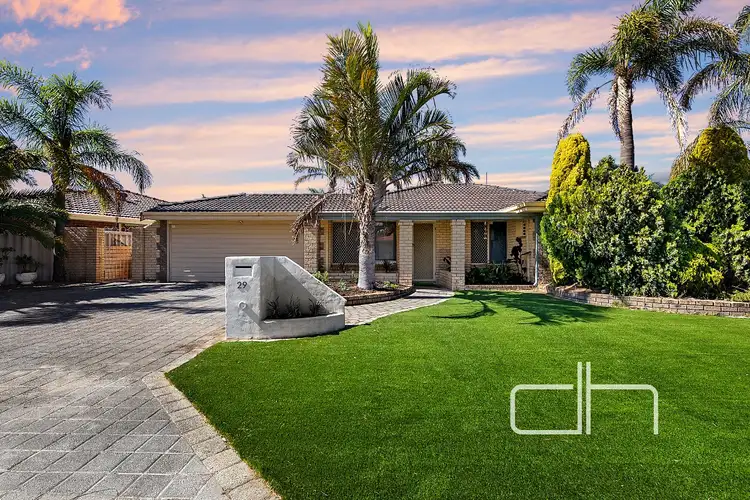 29 Ellenbrae Place, Marangaroo WA 6064