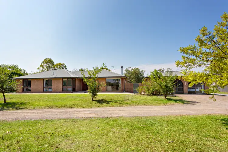 2 Barrie Close, Williamtown NSW 2318