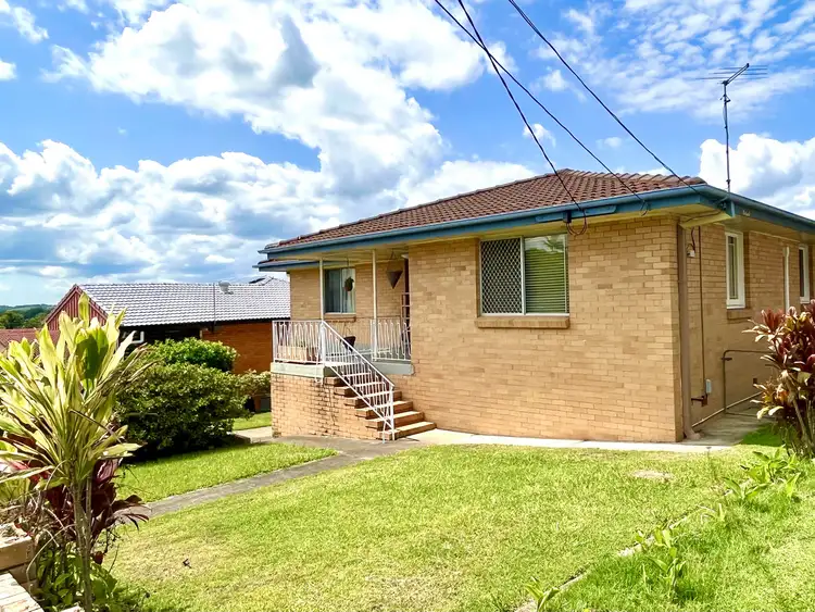 12 Dirkala Street, Mansfield QLD 4122