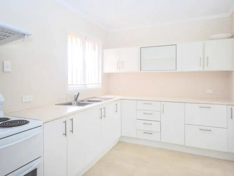 Fourth view of Homely house listing, 12 Dirkala Street, Mansfield QLD 4122