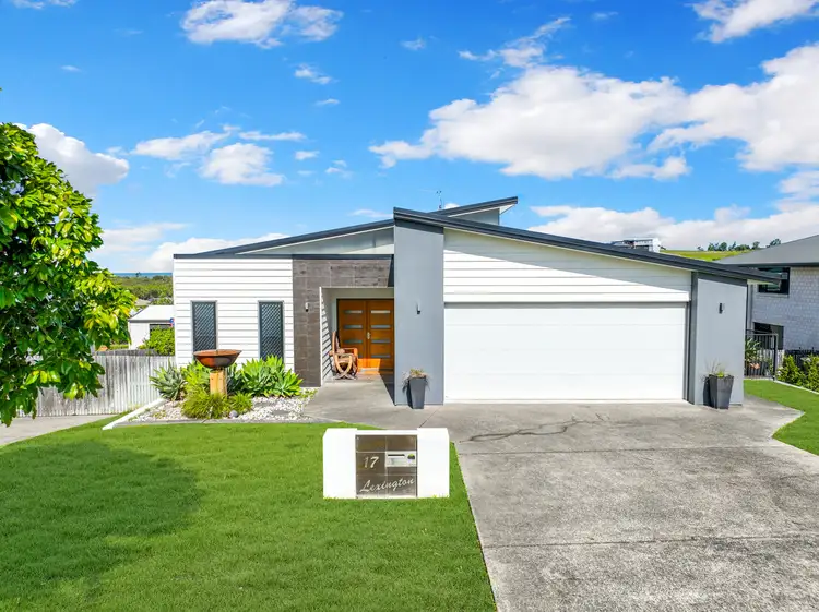 17 Lexington Drive, Lammermoor QLD 4703