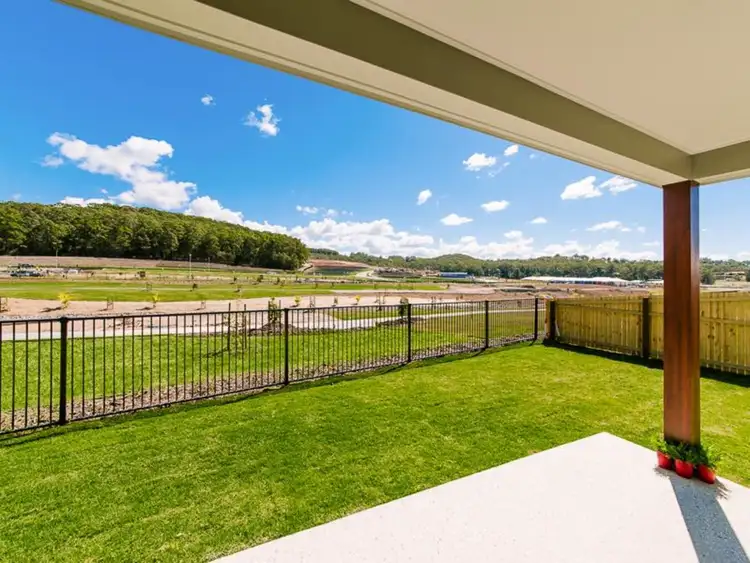 32 Agnes Place, Bli Bli QLD 4560