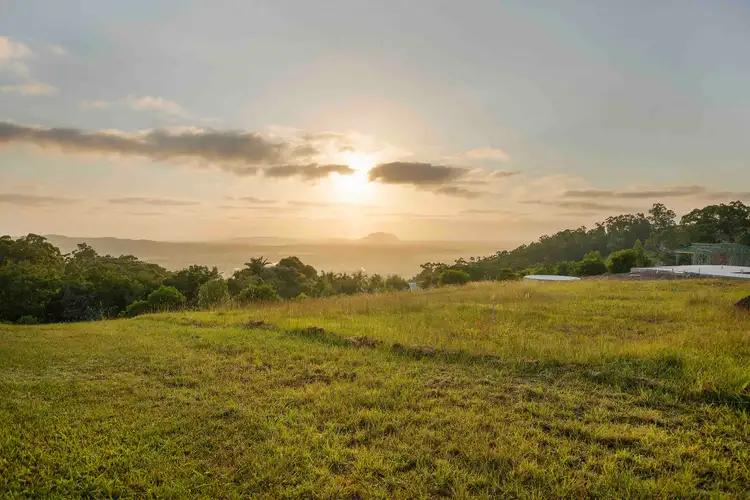 LOT 1/14 Wedgetail Court "Views Estate", Valdora QLD 4561