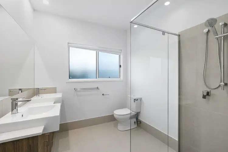 Sixth view of Homely unit listing, 2/32 Horizon Way, Woombye QLD 4559