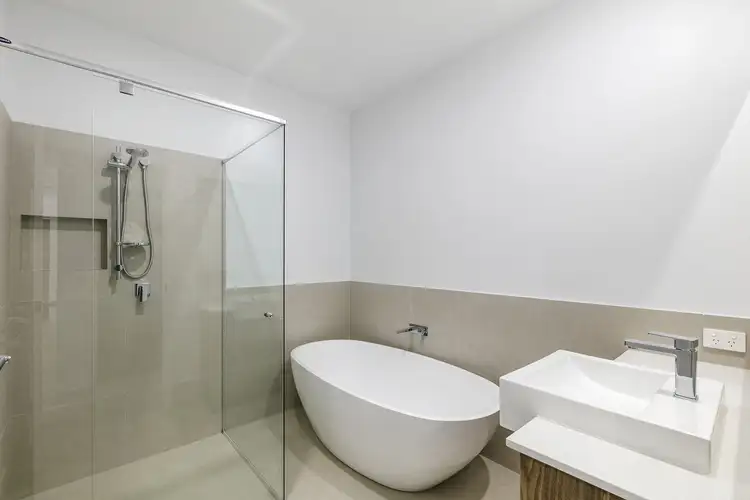 Sixth view of Homely unit listing, 1/32 Horizons Way, Woombye QLD 4559