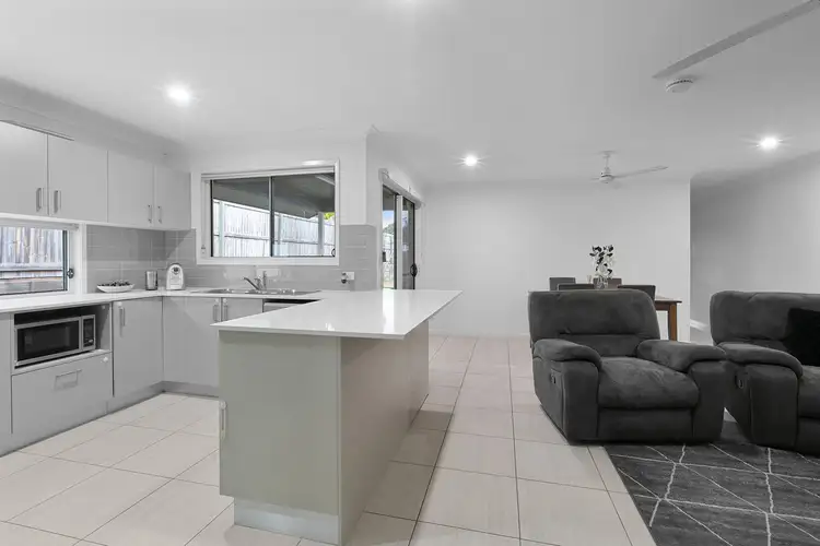 Sixth view of Homely unit listing, 1/8 Perren Crescent, Bli Bli QLD 4560