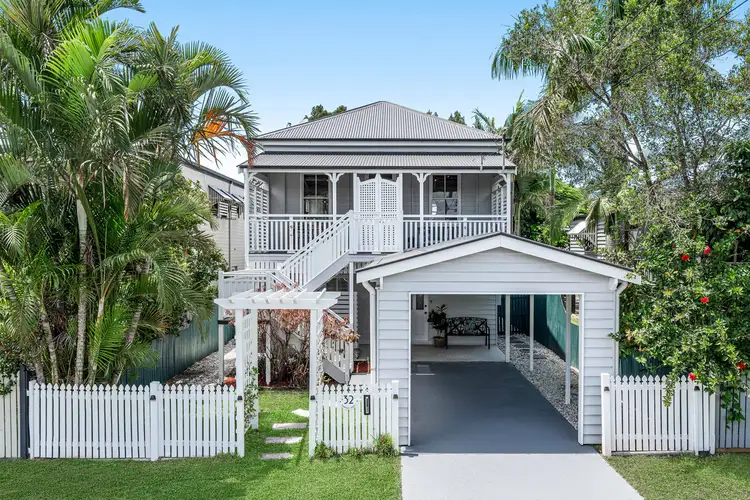 32 Barnham Street, Wynnum QLD 4178