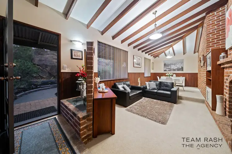 Third view of Homely house listing, 10 Parkway, Swan View WA 6056