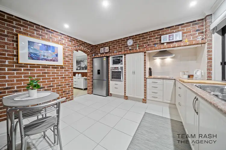 Seventh view of Homely house listing, 10 Parkway, Swan View WA 6056