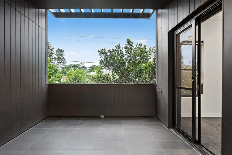 Main view of Homely unit listing, 204/133 Clarence Road, Indooroopilly QLD 4068