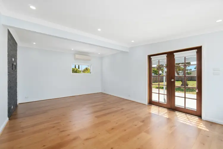 Fifth view of Homely house listing, 18 Armstrong Court, Traralgon VIC 3844