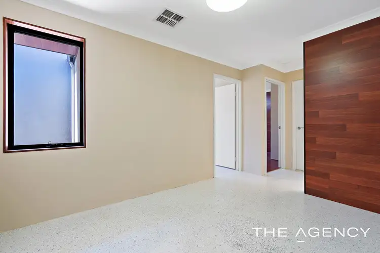 Fifth view of Homely house listing, 15 Platypus Green, Baldivis WA 6171