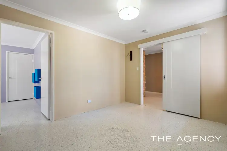Sixth view of Homely house listing, 15 Platypus Green, Baldivis WA 6171