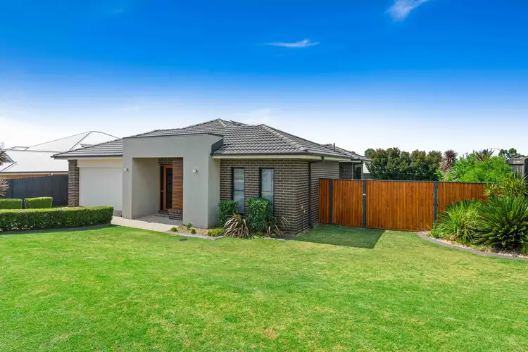6 Sportsman Drive, Kleinton QLD 4352