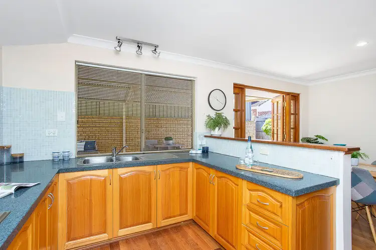 Fifth view of Homely house listing, 16 Dempster Place, Sorrento WA 6020
