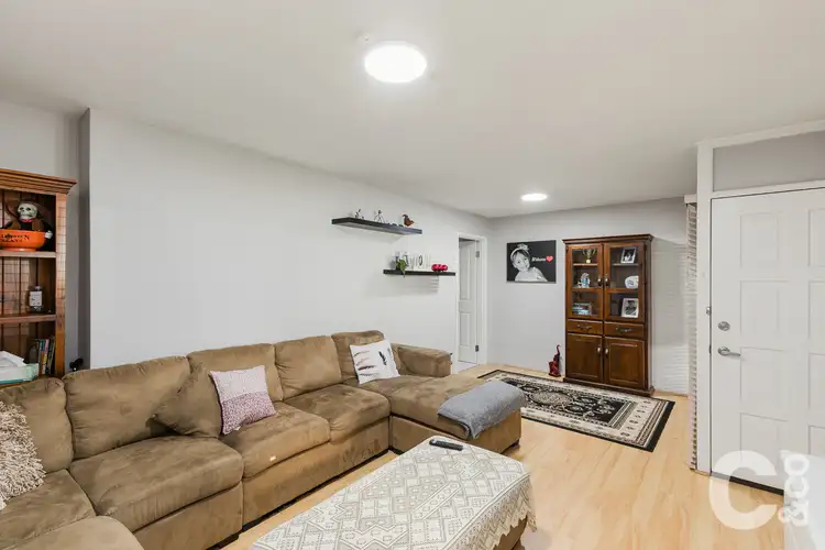 3/2 Elmslie Street, Orelia WA 6167