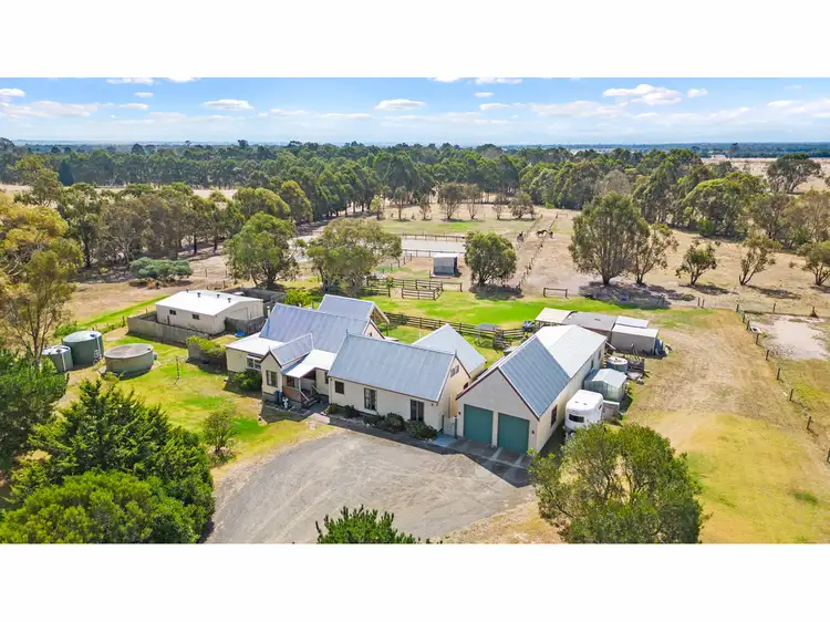 177 Newton Drive, Stratford VIC 3862