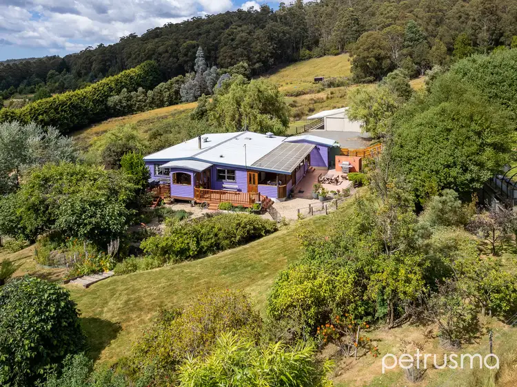 64 Pregnells Road