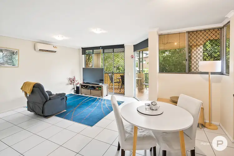 Third view of Homely apartment listing, 4/75 Allen Street, Hamilton QLD 4007