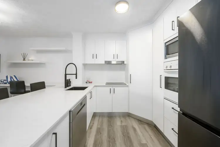 Main view of Homely unit listing, 2/1-5 Tallebudgera Drive, Palm Beach QLD 4221