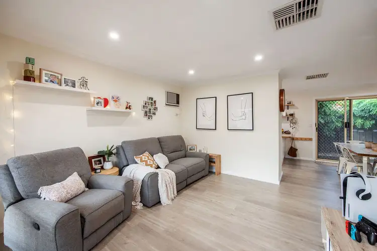 Fourth view of Homely unit listing, 2/6 Eleanore Court, Wodonga VIC 3690