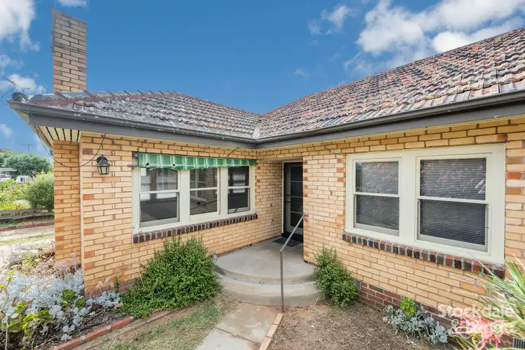10 Pine Street, Numurkah VIC 3636
