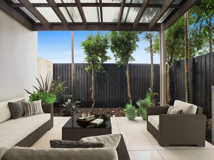 43 The Gardenway, Robina QLD 4226