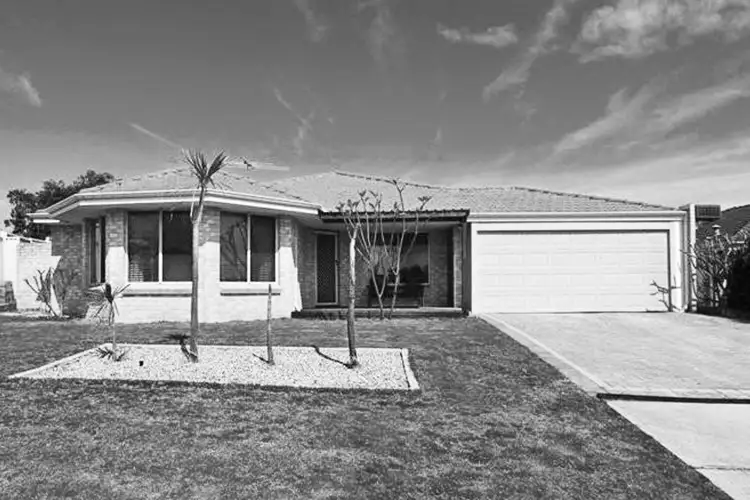 54 Brougham Crescent, Orelia WA 6167