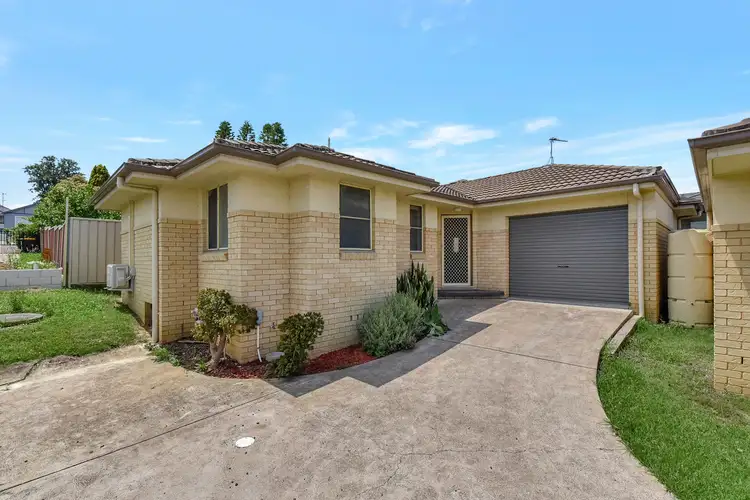 2/17 Fairview Place, Cessnock NSW 2325