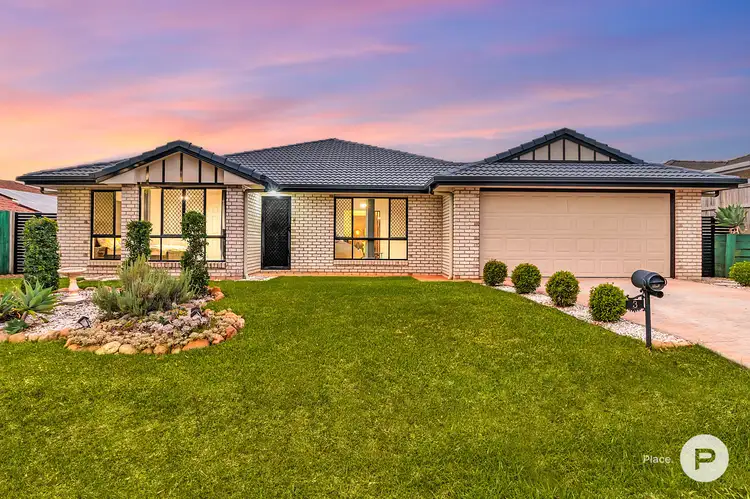 3 Innes Close, Parkinson QLD 4115