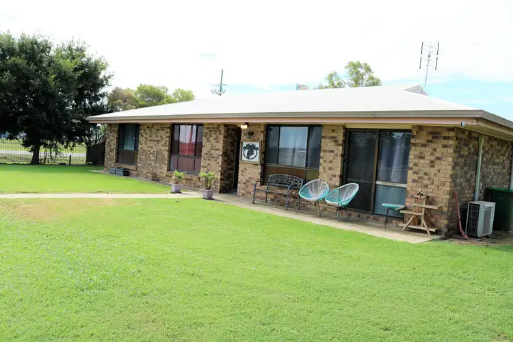 Second view of Homely house listing, 38 Cunliffe Street, Oakey QLD 4401