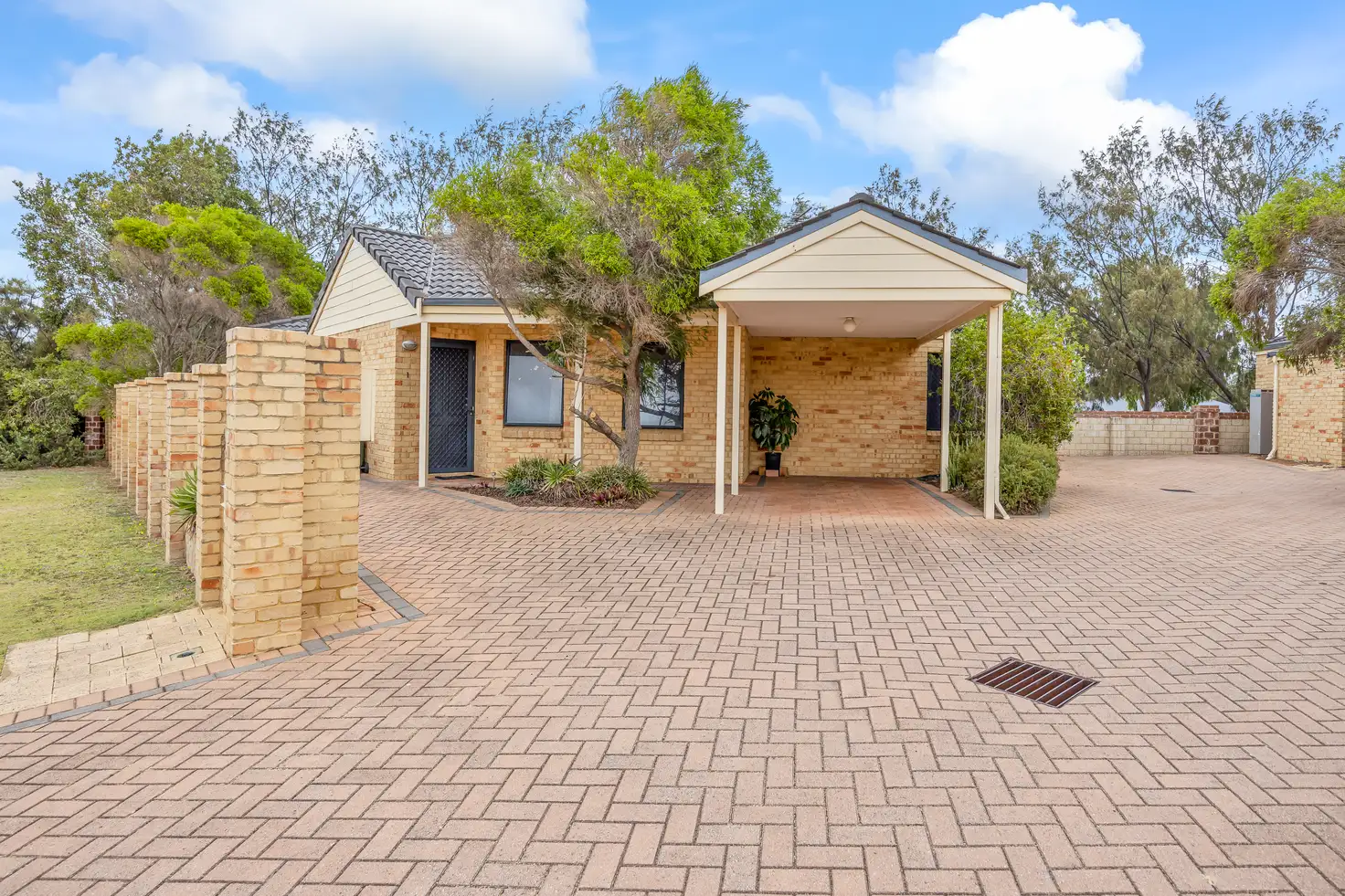 Main view of Homely villa listing, 1/22 Arabella Mews, Currambine WA 6028