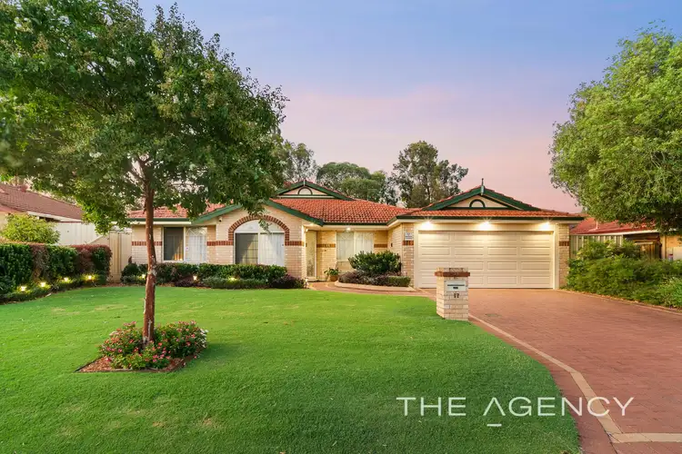 17 Beaufortia Crescent, Ellenbrook WA 6069