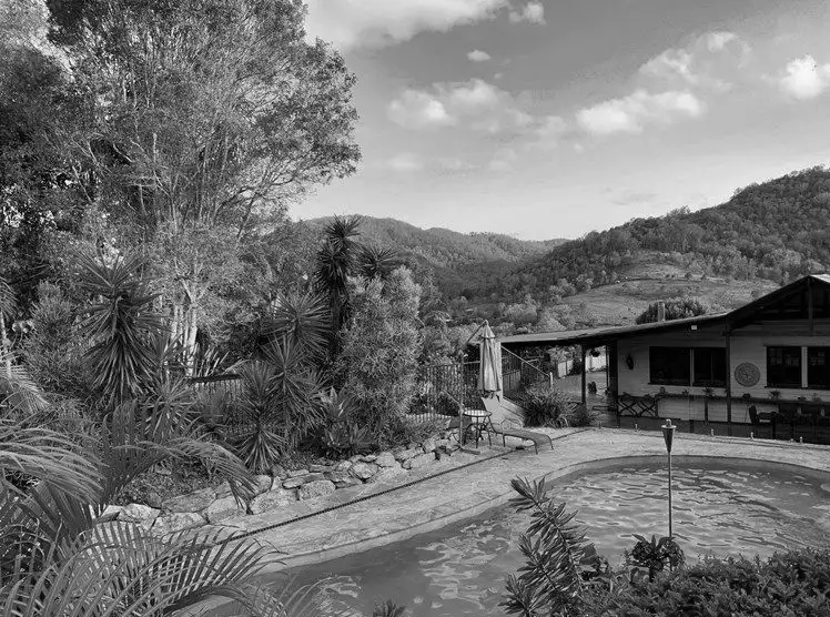 197 Shaws Pocket Road, Luscombe QLD 4207