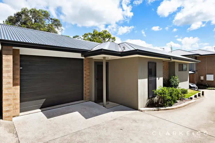 2/104 Anderson Drive, Tarro NSW 2322