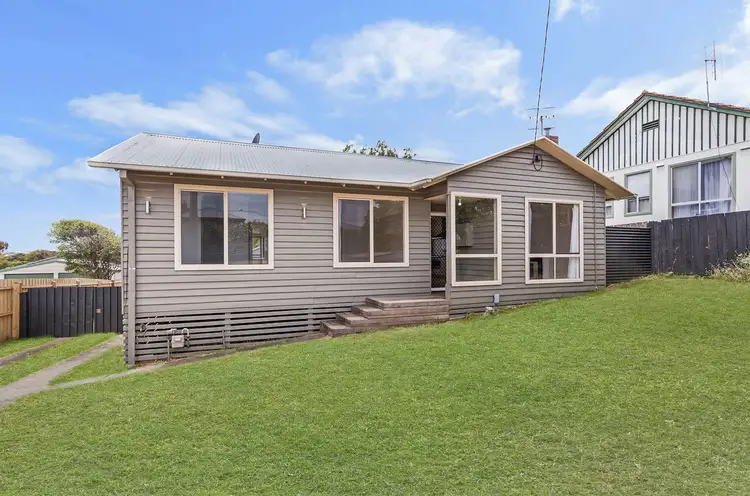 Main view of Homely house listing, 8 Kiama Avenue, Warrnambool VIC 3280