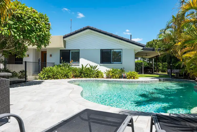 Second view of Homely house listing, 9 Cedar Court, Palm Beach QLD 4221