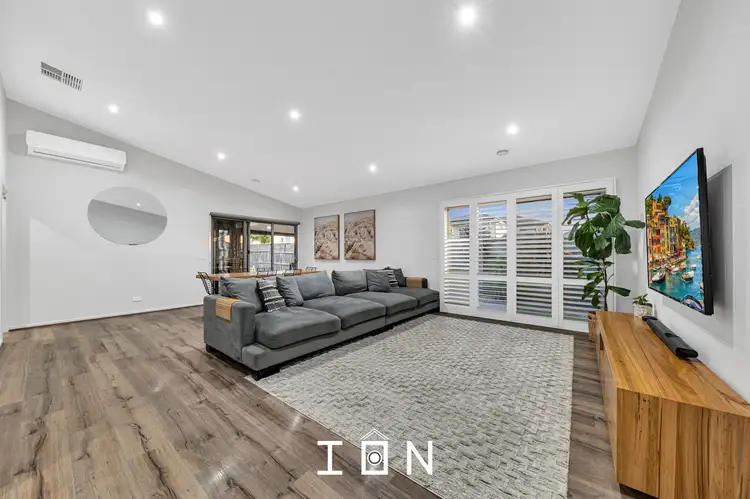 Fourth view of Homely house listing, 10 Glasson Way, Cranbourne West VIC 3977