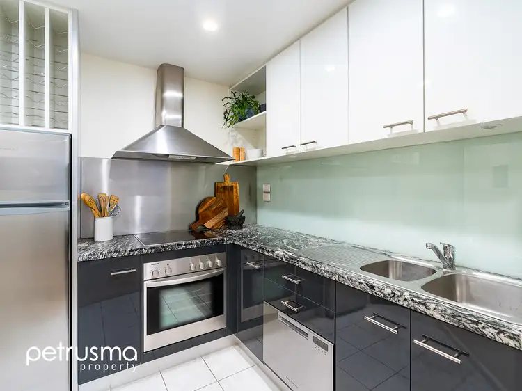 Third view of Homely apartment listing, 27/1 Collins Street, Hobart TAS 7000