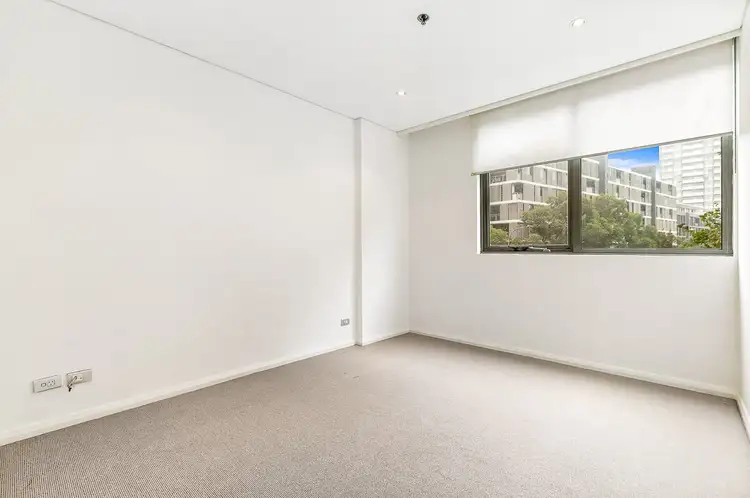 Fourth view of Homely apartment listing, 328/2 Lachlan Street, Waterloo NSW 2017