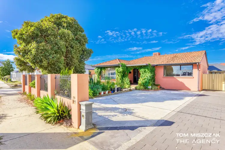 286 Railway Parade, East Cannington WA 6107